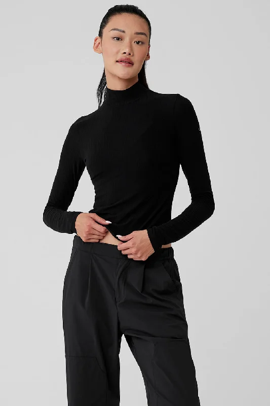 Ribbed Sea Coast Mockneck Long Sleeve - Black