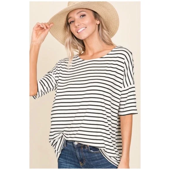 Black & White Striped Casual Relaxed Fit Casual Short Sleeve Top Women's