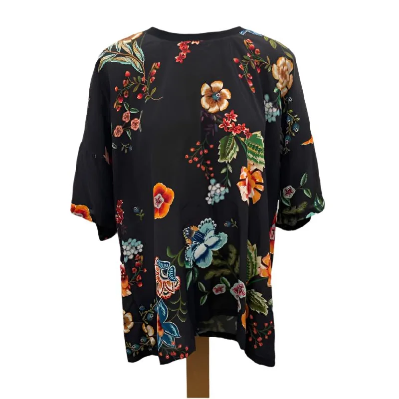 Johnny Was Women's Size L Black Floral Short Sleeve Shirt